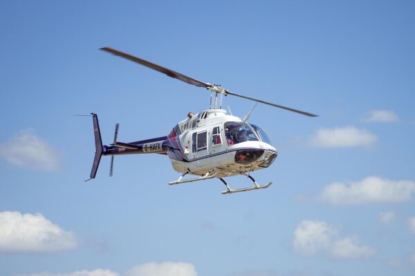 Erlebnisflug im Hubschrauber – Bild 2